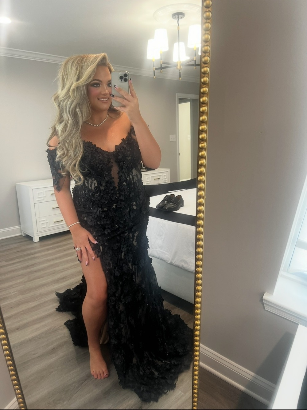 Black Off-Shoulder Lace Appliqué Evening Gown